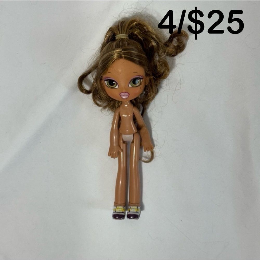 ✨4/$25✨ Bratz Kidz Yasmin Doll